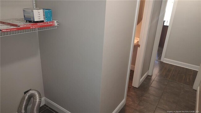 Building Photo - 504 Brunswick Rd