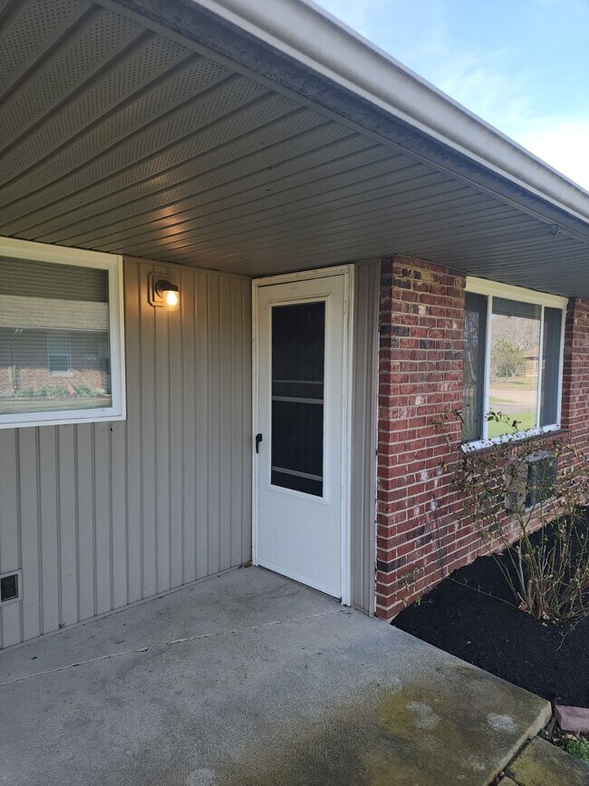 Building Photo - Miamisburg Estates II