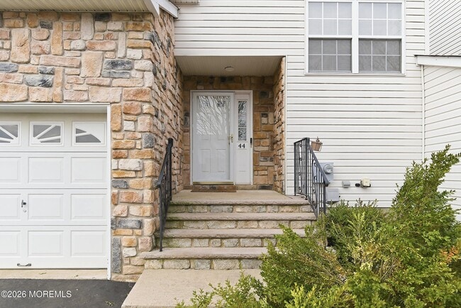 Building Photo - 44 Kingfisher Ct