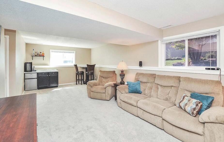 Building Photo - 4831 Opal Ln NW