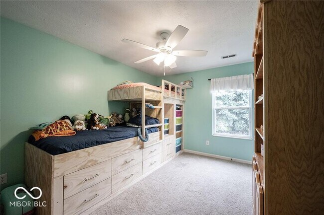 Building Photo - 9960 S Redmond Ct