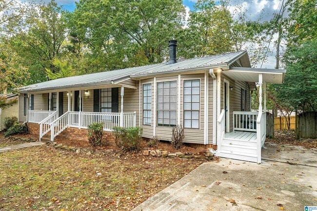 Building Photo - 18 Polaris Cir