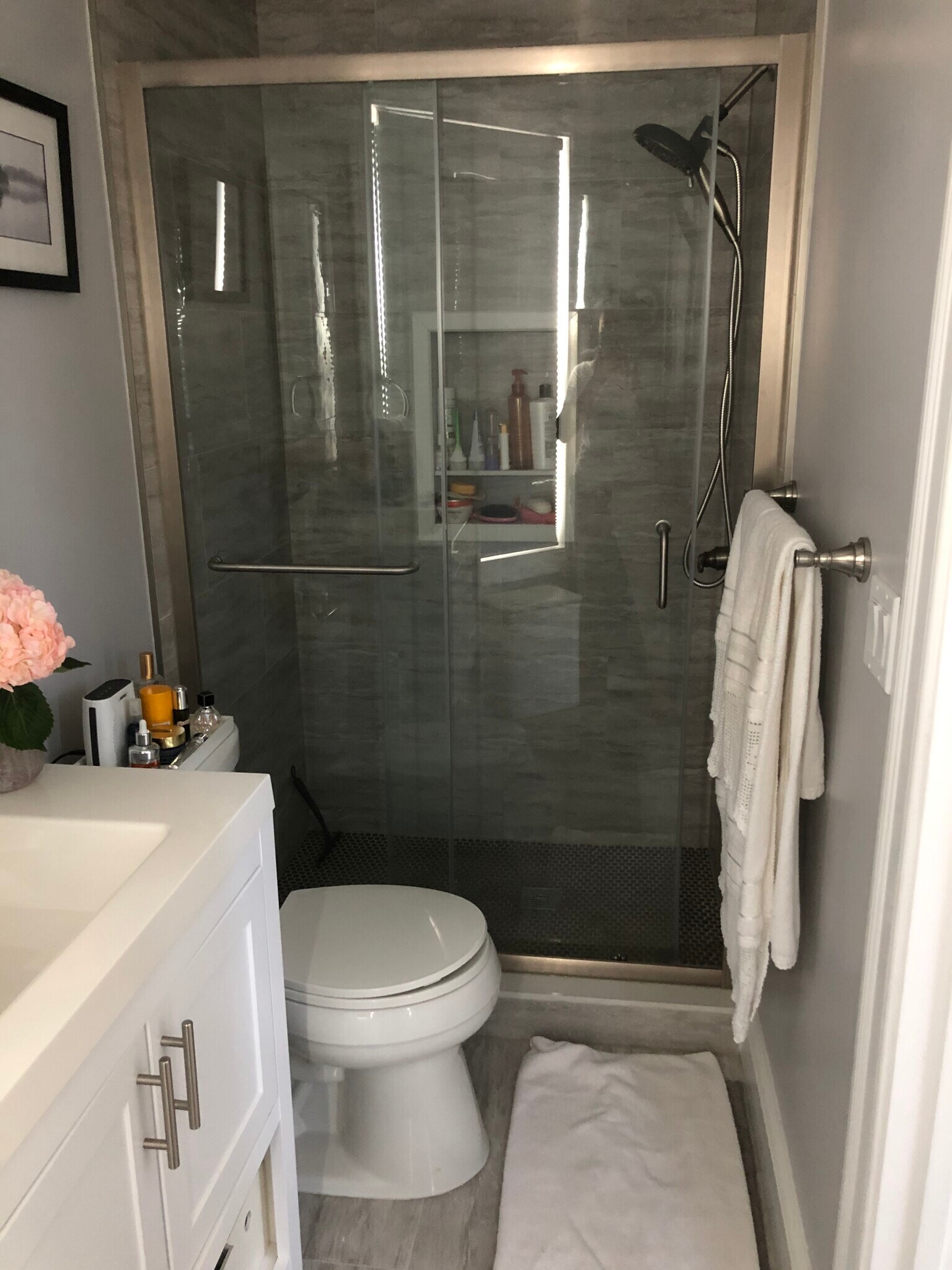 Building Photo - 224 Main St