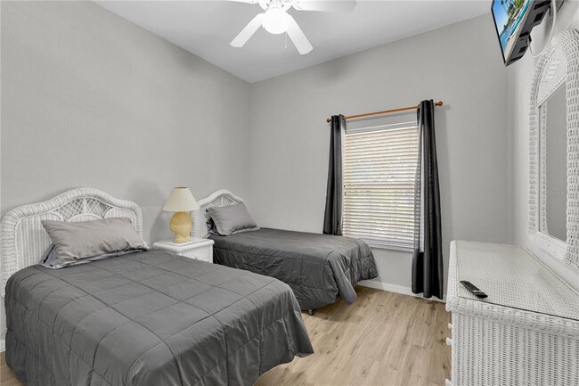Building Photo - 802 Lucaya Loop