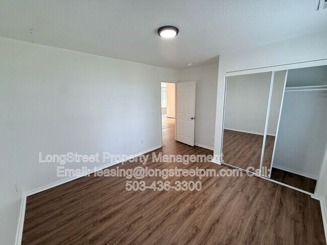 Building Photo - 3047 Wallace Rd NW