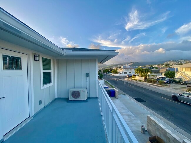 Building Photo - 3555 Campbell Ave