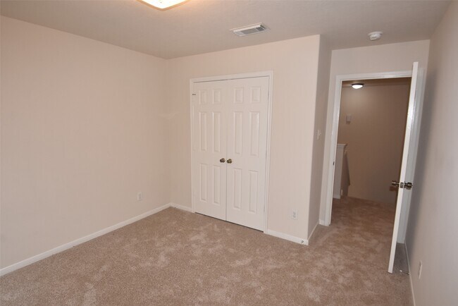 Building Photo - 1035 Junction Ct