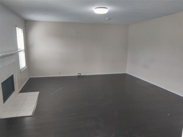 Building Photo - 1405 Anglican Dr