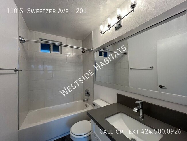 Building Photo - 110 Sweetzer Ave