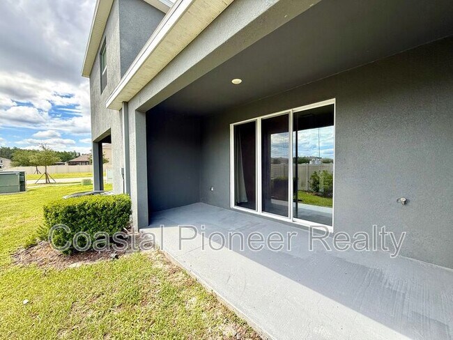 Building Photo - 32794 Pez Landing Ln