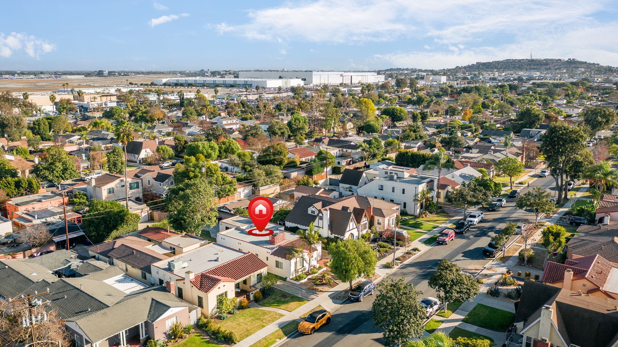 Building Photo - 3758 Gaviota Ave