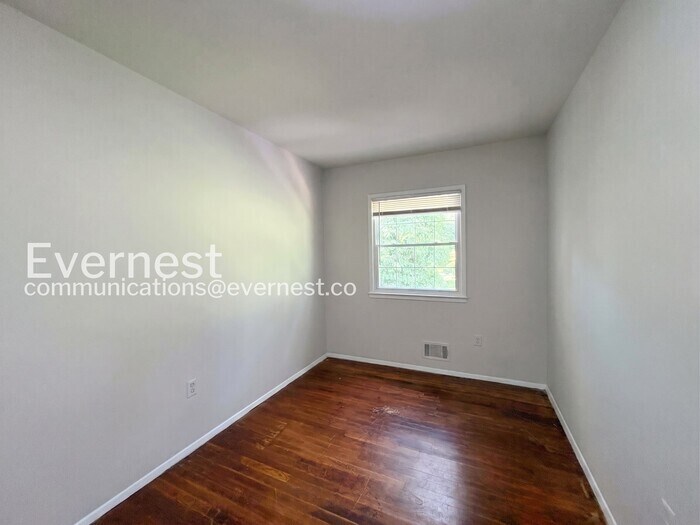 Building Photo - 14806 Bryan Ct