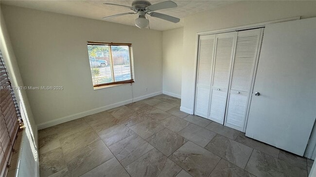 Building Photo - 212 SW 13th St