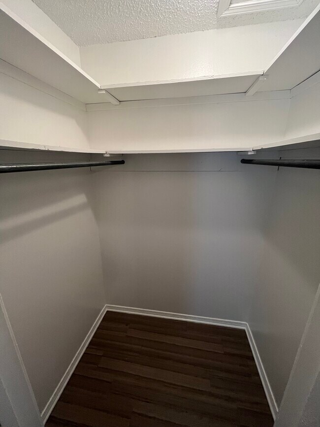 Building Photo - 13483 Rhudy Dr