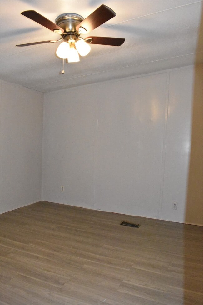 Building Photo - 22530 Yancy Rd