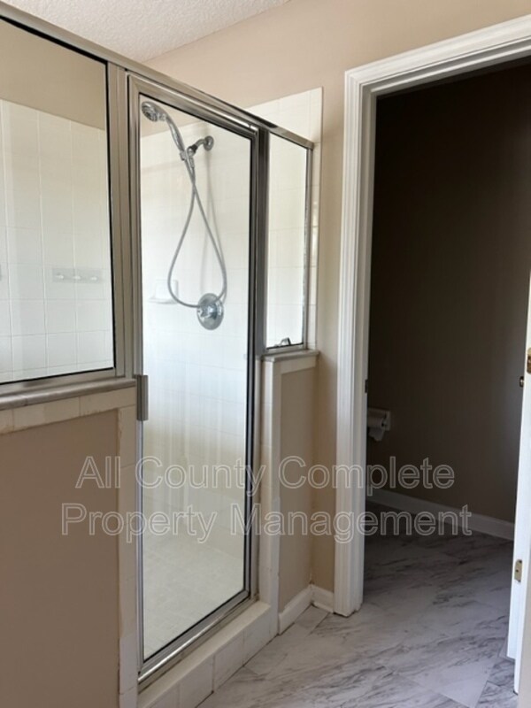 Building Photo - 4095 Pebble Brooke Circle South