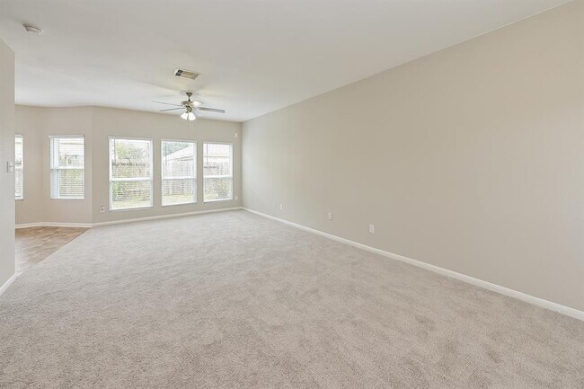Building Photo - 4930 Hackamore Brook Ct