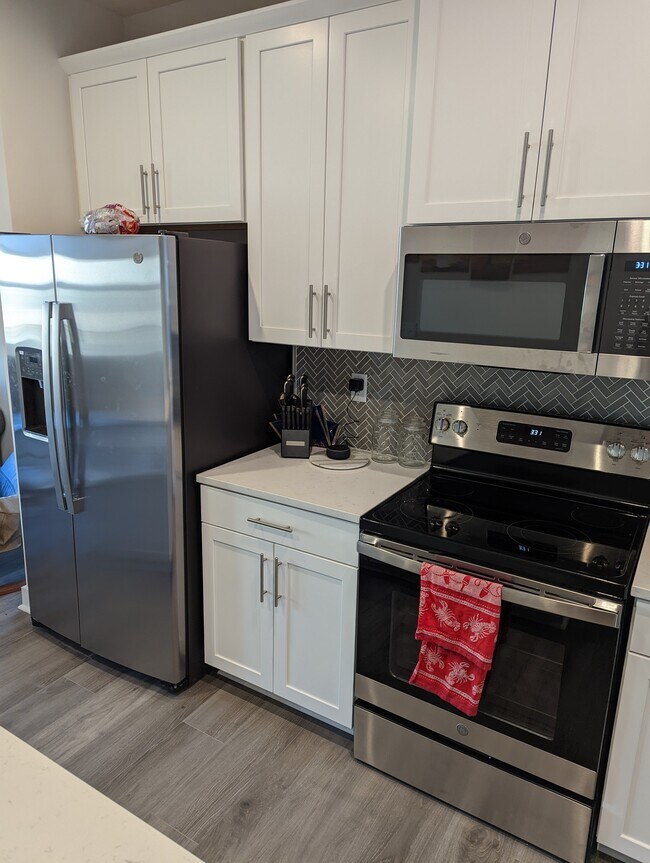 Building Photo - 1114 Gleason Way