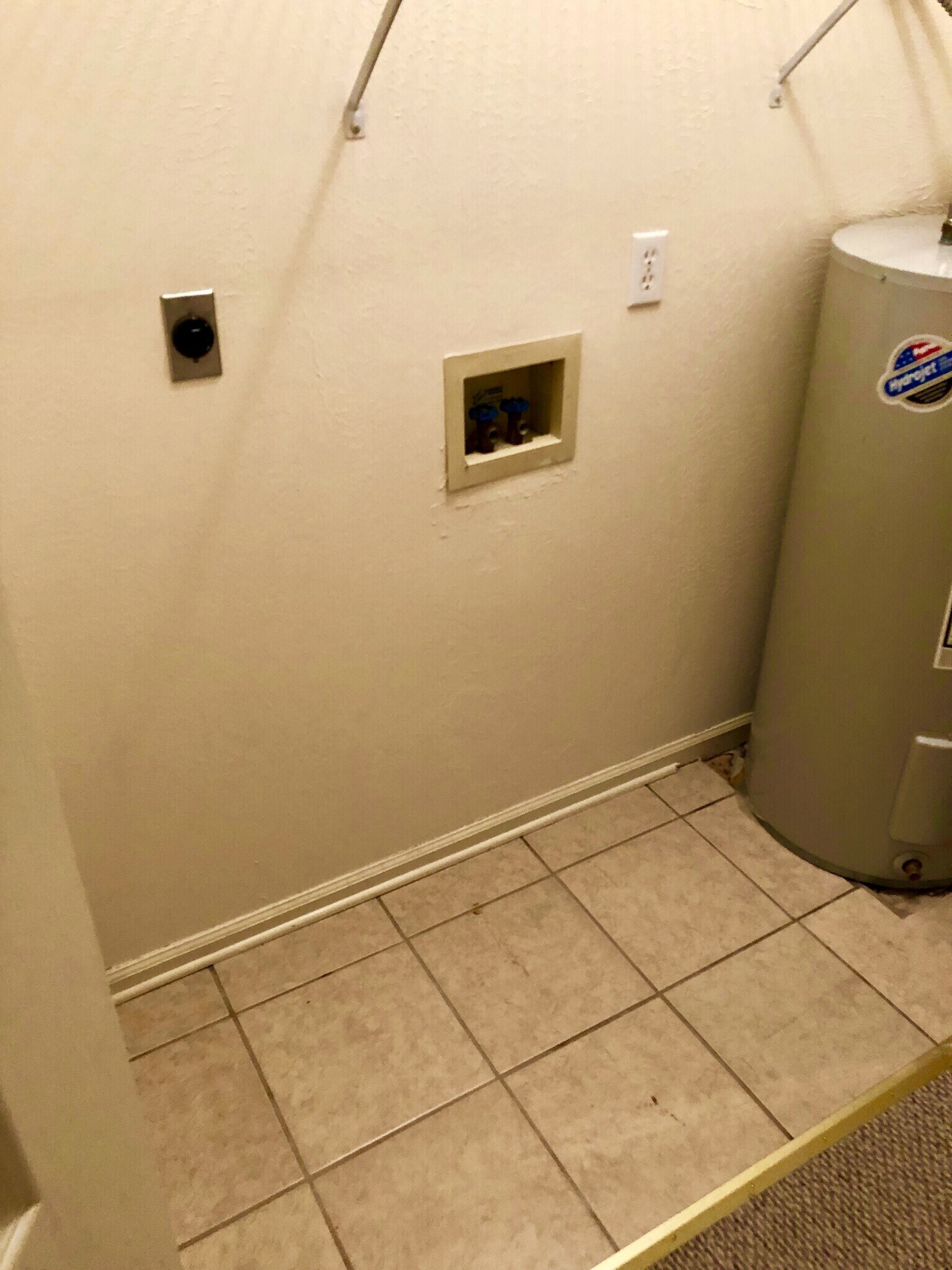 Building Photo - 1146 Northwood Loop