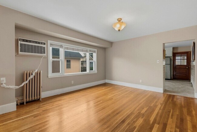 Building Photo - 152-154 Palmer Street Unit 2