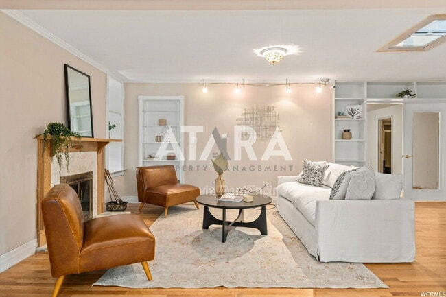 Building Photo - 1577 E Tomahawk Dr