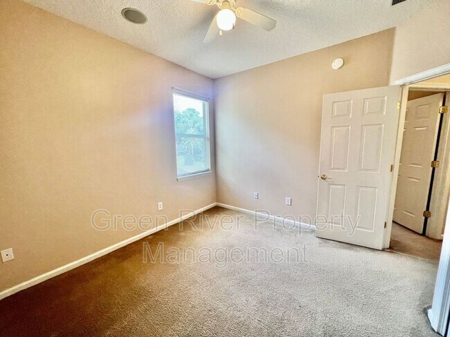Building Photo - 12576 Arrowleaf Ln