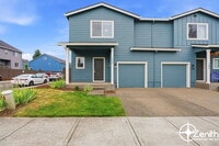 Building Photo - 1400 NE 85th Way