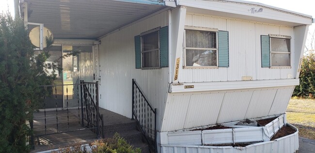 Primary Photo - Mobile Home on Large Lot