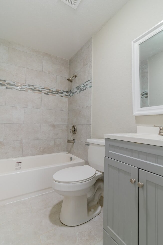 Building Photo - 101 Will St