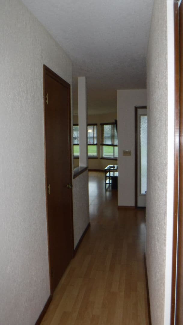 Building Photo - 570 Velopa Ct