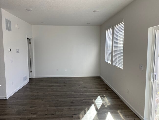 Building Photo - 3644 Glenna Pl