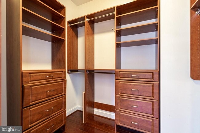 Building Photo - 6010 Ashby Heights Cir