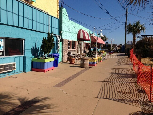 Building Photo - 204 Cape Fear Blvd