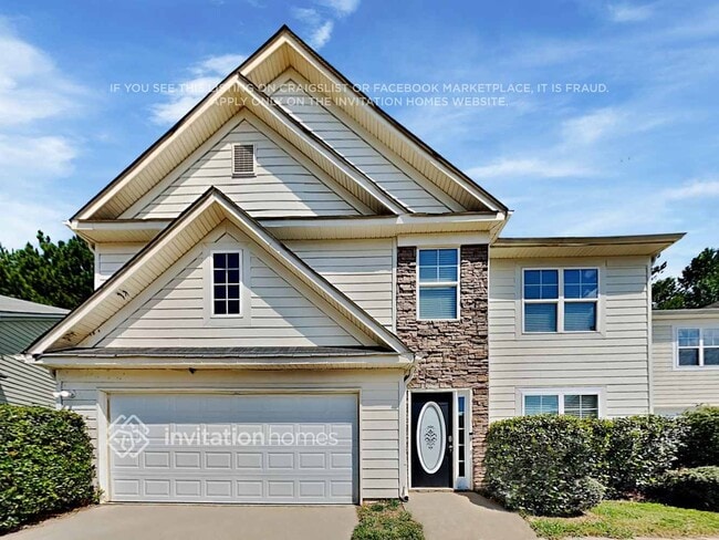 Building Photo - 4536 Parkway Cir