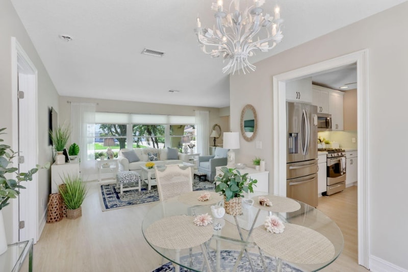 Building Photo - 4143 Catalpha Ave