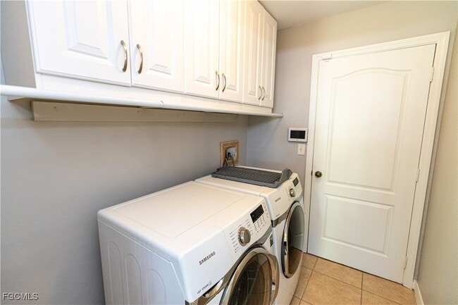 Building Photo - 3073 NW 4th Ave