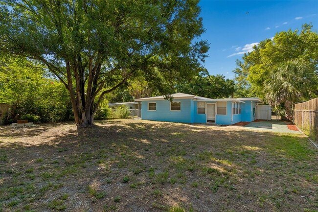 Building Photo - 5857 4th Ave N