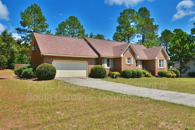 Building Photo - 517 Sparkleberry Ln