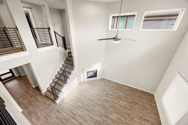 Building Photo - 3815 Favor Frst Ct