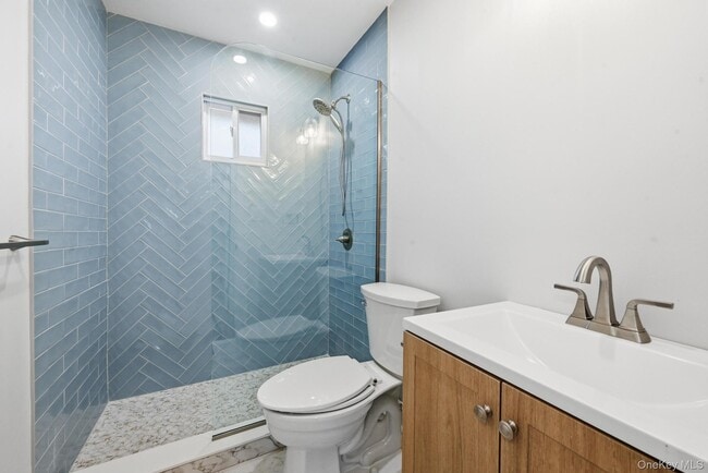 Building Photo - 3685 Hope Pl