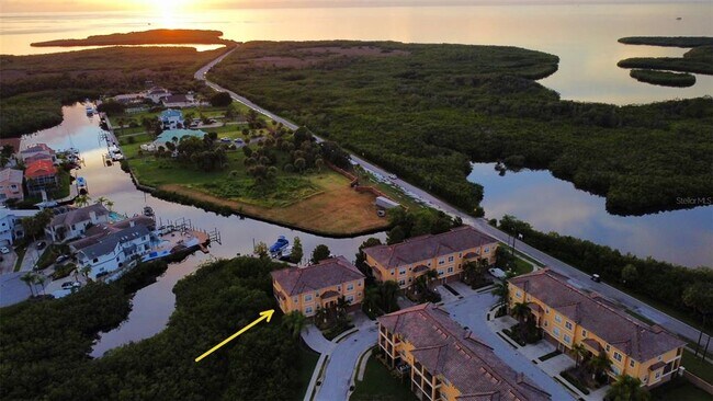 Building Photo - 6517 Channelside Dr