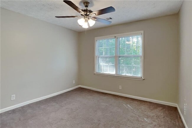 Building Photo - 2922 Melton Ct SW