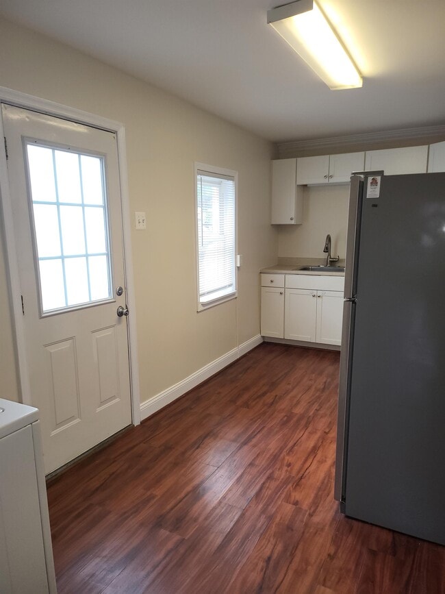 Building Photo - 110 E South St