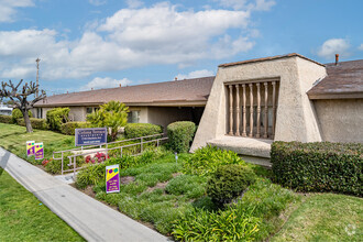 Building Photo - Colima Terrace Apts