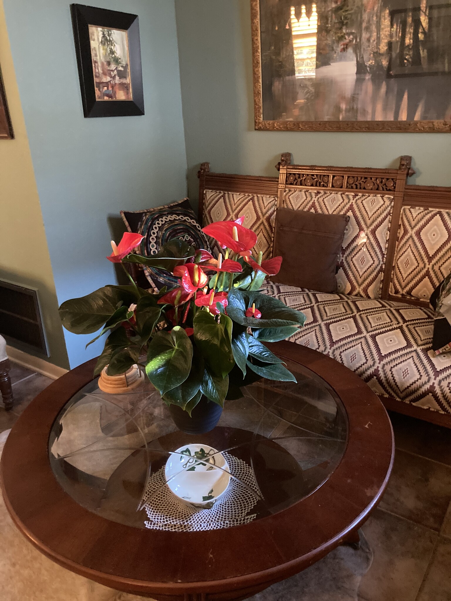 Living room area - 613 12th St
