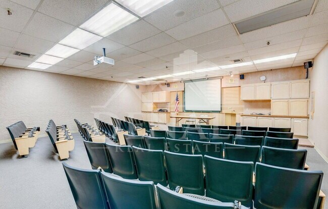 Building Photo - 1612 Leisure World