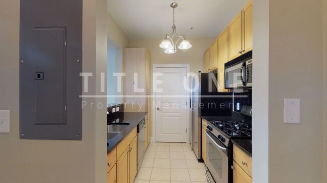Building Photo - 799 Hammond Drive Unit 425 - Available Now