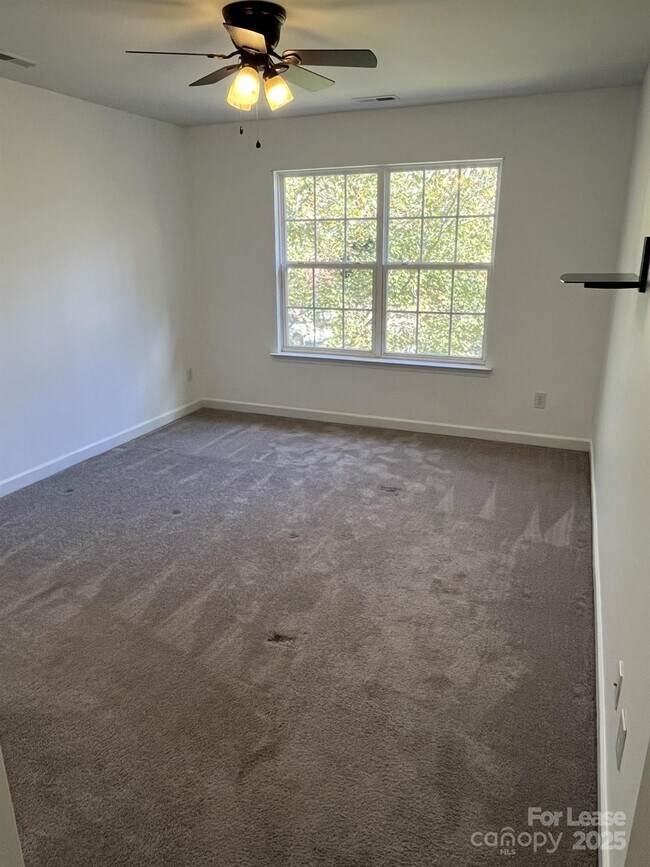 Building Photo - 8619 Delamere Ln