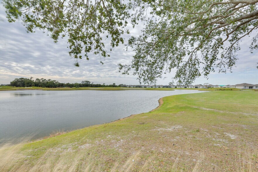 Building Photo - 18461 Copperhead Dr