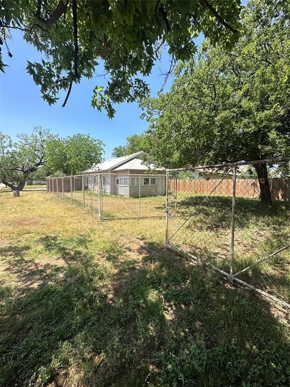 Building Photo - 1301 Cypress St